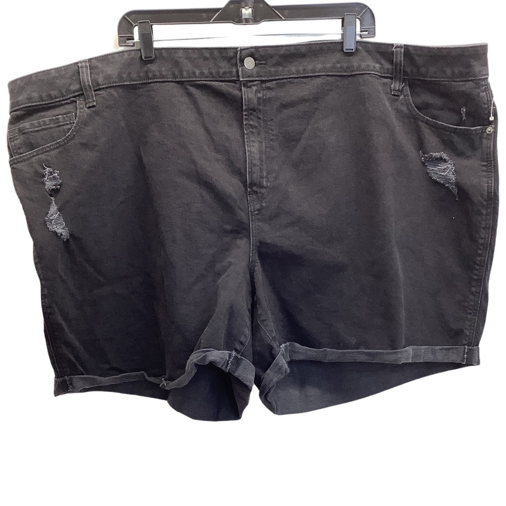 Old Navy Size 30 Plus Size Mid Rise Boyfriend Black Jean Shorts. New
